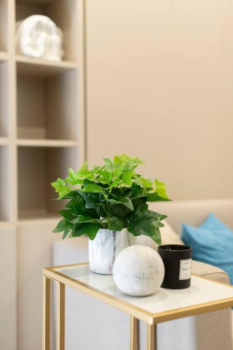 City Life Bliss Central Studio In Reading Chrl F3 Buitenkant foto