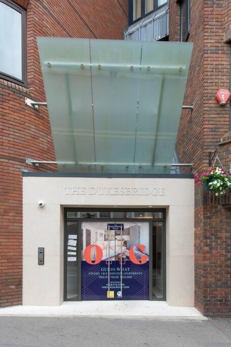 City Life Bliss Central Studio In Reading Chrl F3 Buitenkant foto